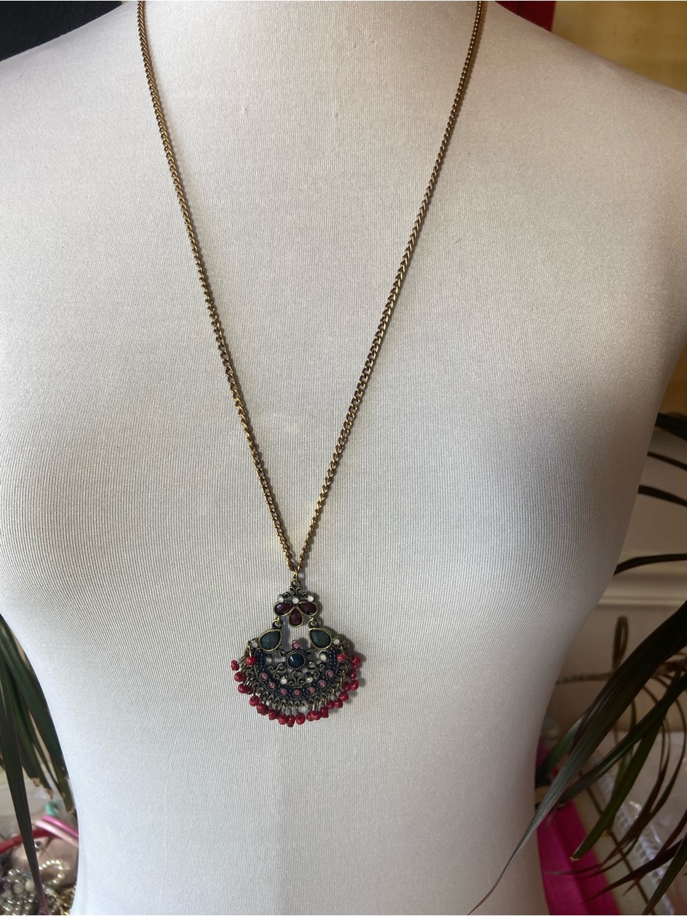Antique-Style Gold Pendant Necklace with Red Bead Fringe
